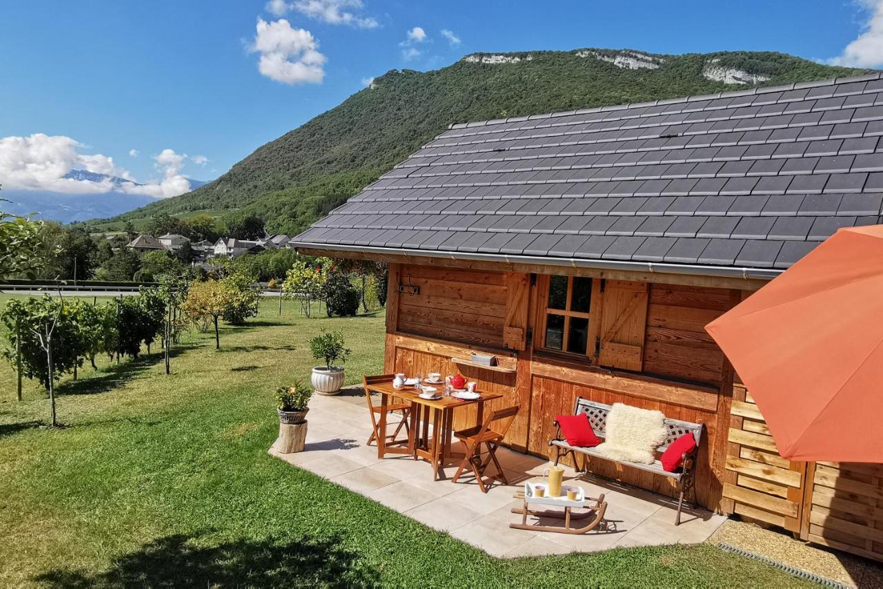 Au Petit Chalet Avec Son Spa - Escapade En Amoureux ! Cruet Exterior photo
